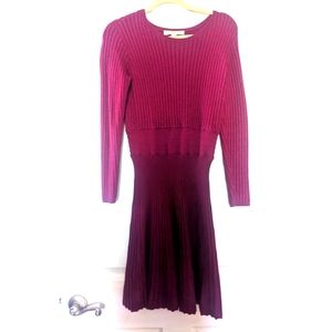 SALE! 💞LOFT MERINO WOOL Blend Magenta sweater dress | M
